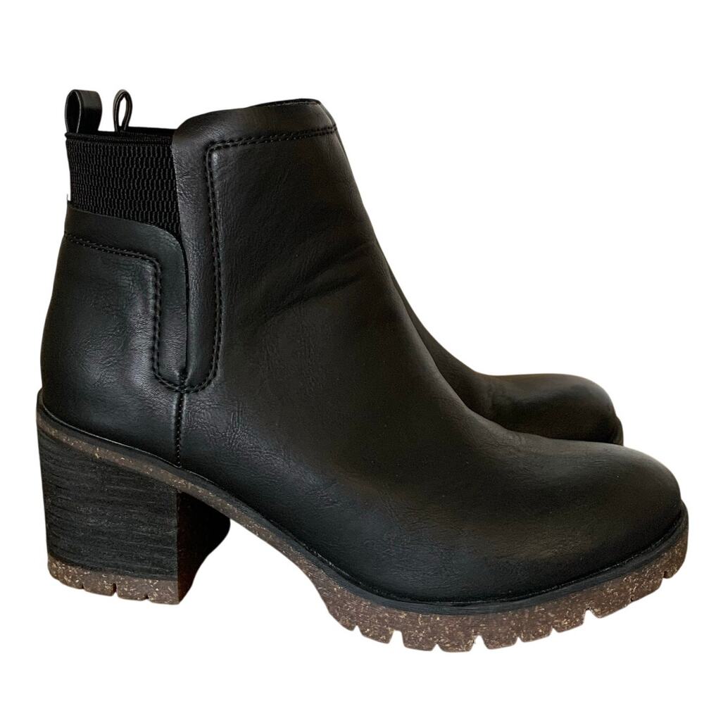 Korks Kork-Ease Elsie Bootie Womens Black Chelsea Ankle Boot